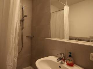 14 v2. Privechalet Kelle Fiss Badkamer