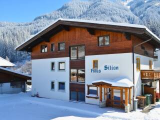 01. Catered chalet Silian Saalbach Hinterglemm Snow